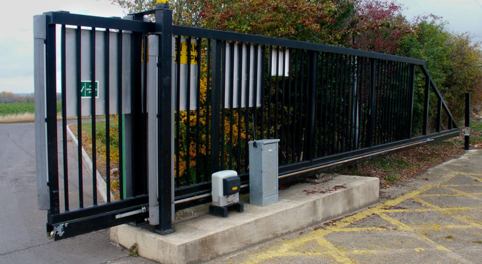 Montaže avtomatskih dvoriščnih vrat osrednja Slovenija